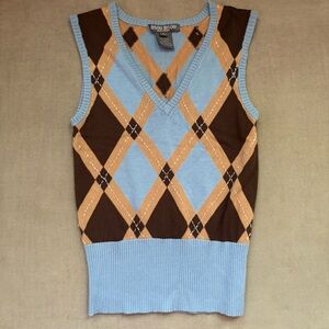 Bisou Bisou Argyle Sweater Vest